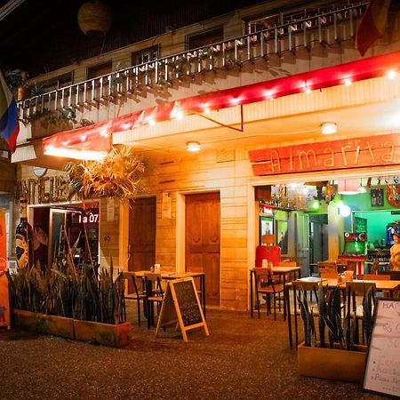 Casa Almarita - Hostal, Bar Y Restaurante Medellín Esterno foto